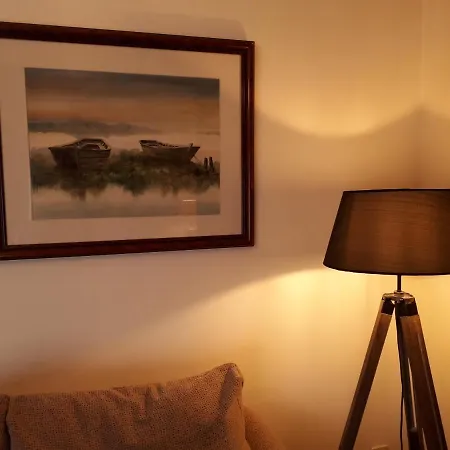 Apart. Av. Antonio Feijo