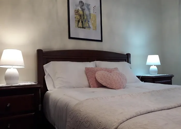 Apart. Av. Antonio Feijo *